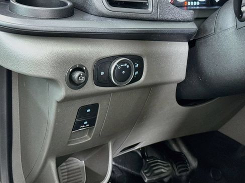 Used 2025 Ford Transit 250 Low Roof w/ Exterior Upgrade Package RWD image 17