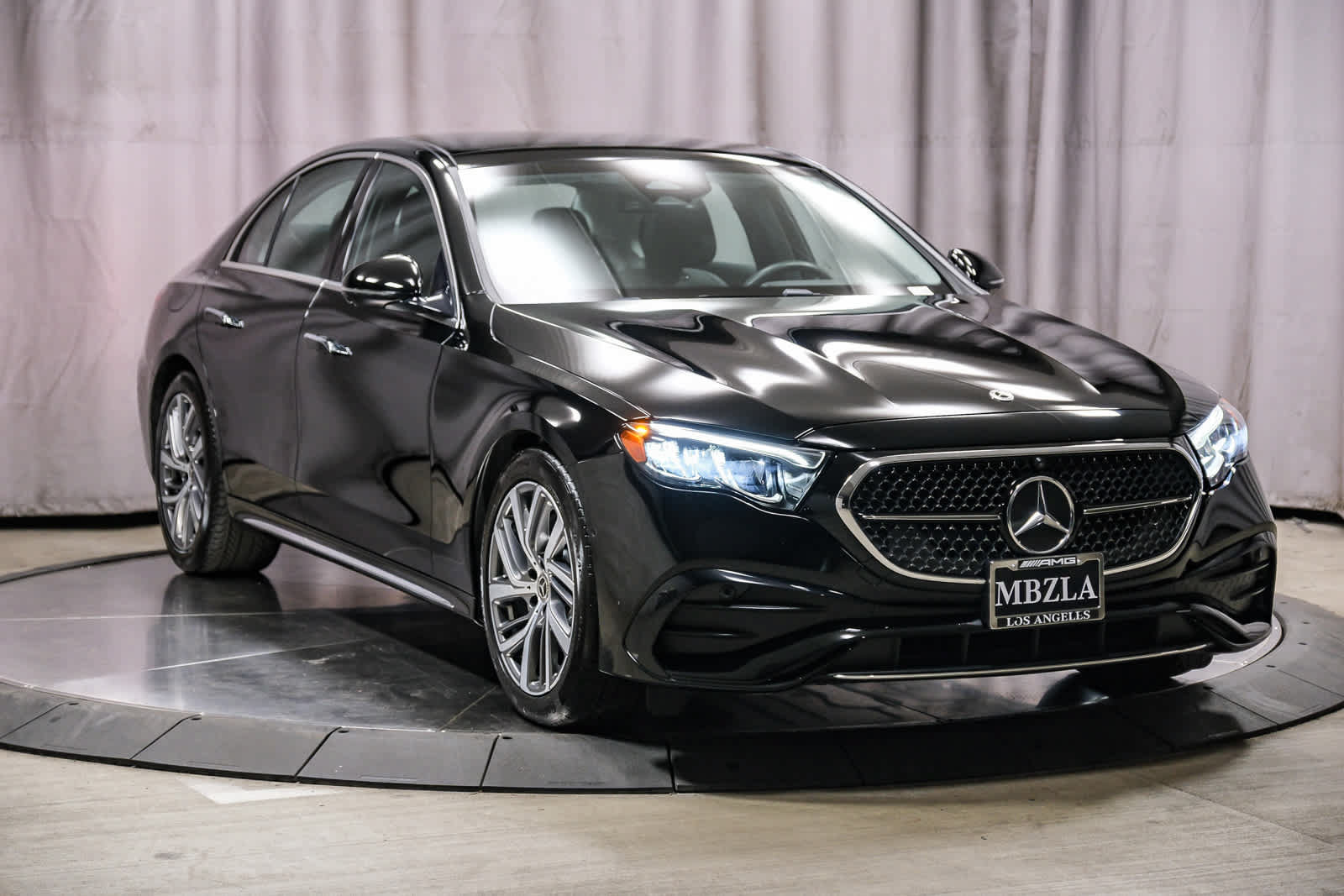Used 2026 Mercedes-Benz E 350 Sedan image 5