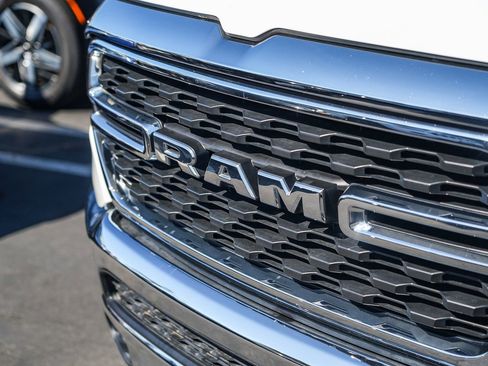 Used 2022 RAM 1500 Big Horn image 3