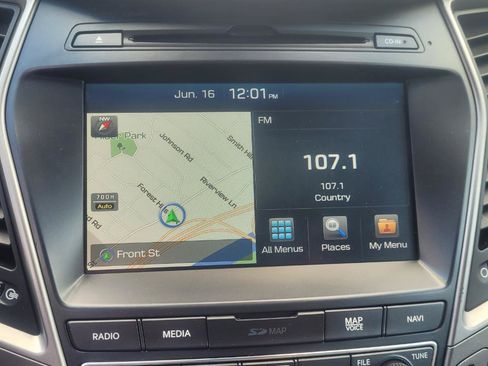Used 2017 Hyundai Santa Fe Limited AWD/4WD image 20