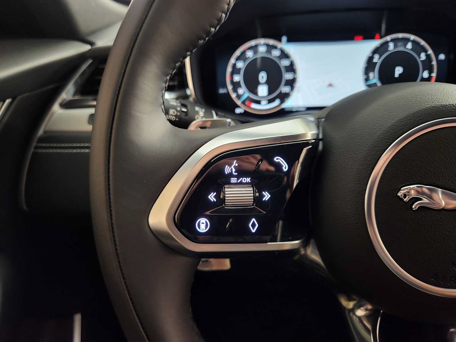 New 2026 Jaguar F-PACE R-Dynamic S AWD/4WD image 28