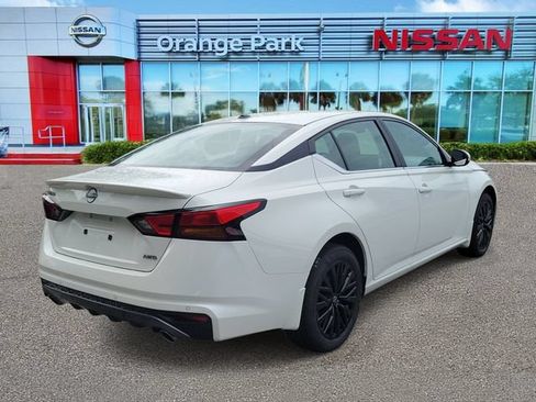 New 2026 Nissan Altima 2.5 SV w/ SV Special Edition Package AWD/4WD image 2