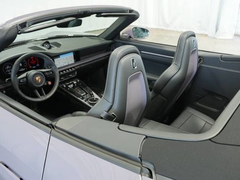 Certified 2026 Porsche 911 Carrera RWD image 48