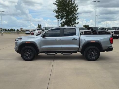 Used 2025 GMC Canyon Elevation w/ Convenience Package RWD image 5