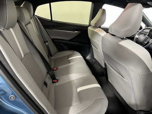 Used 2025 Toyota Camry SE image 26