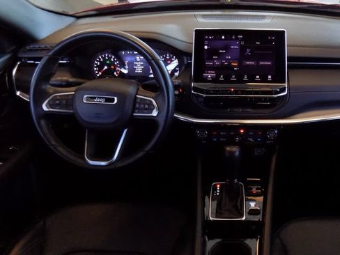 Certified 2022 Jeep Compass Limited AWD/4WD image 17