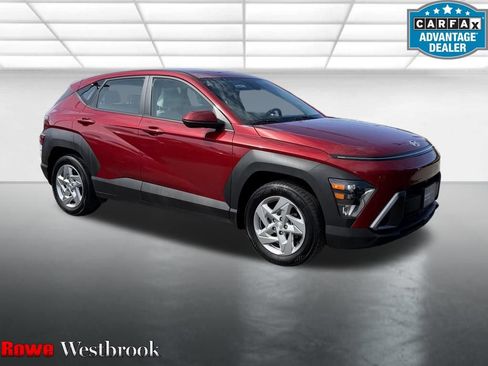 Certified 2024 Hyundai Kona SE FWD image 1