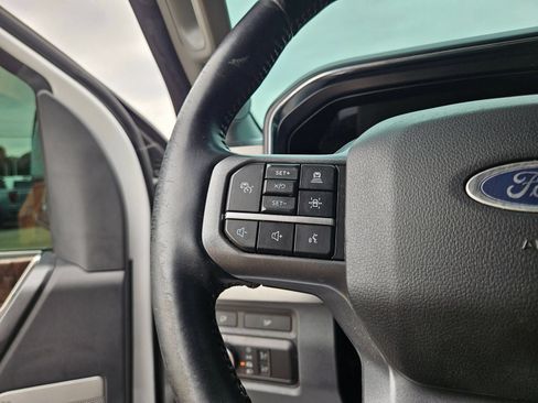 Used 2024 Ford F250 Lariat w/ Lariat Ultimate Package AWD/4WD image 12