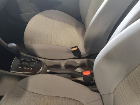 Used 2017 Hyundai Accent SE image 26