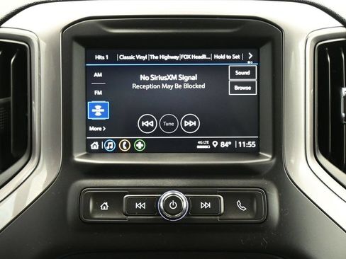 Used 2022 Chevrolet Silverado 1500 Custom AWD/4WD image 22