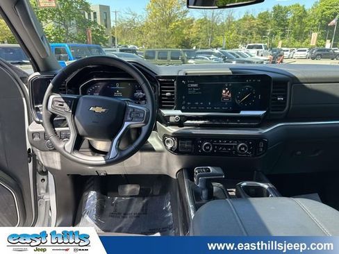 Used 2023 Chevrolet Silverado 1500 LTZ w/ LTZ Convenience Package II AWD/4WD image 22