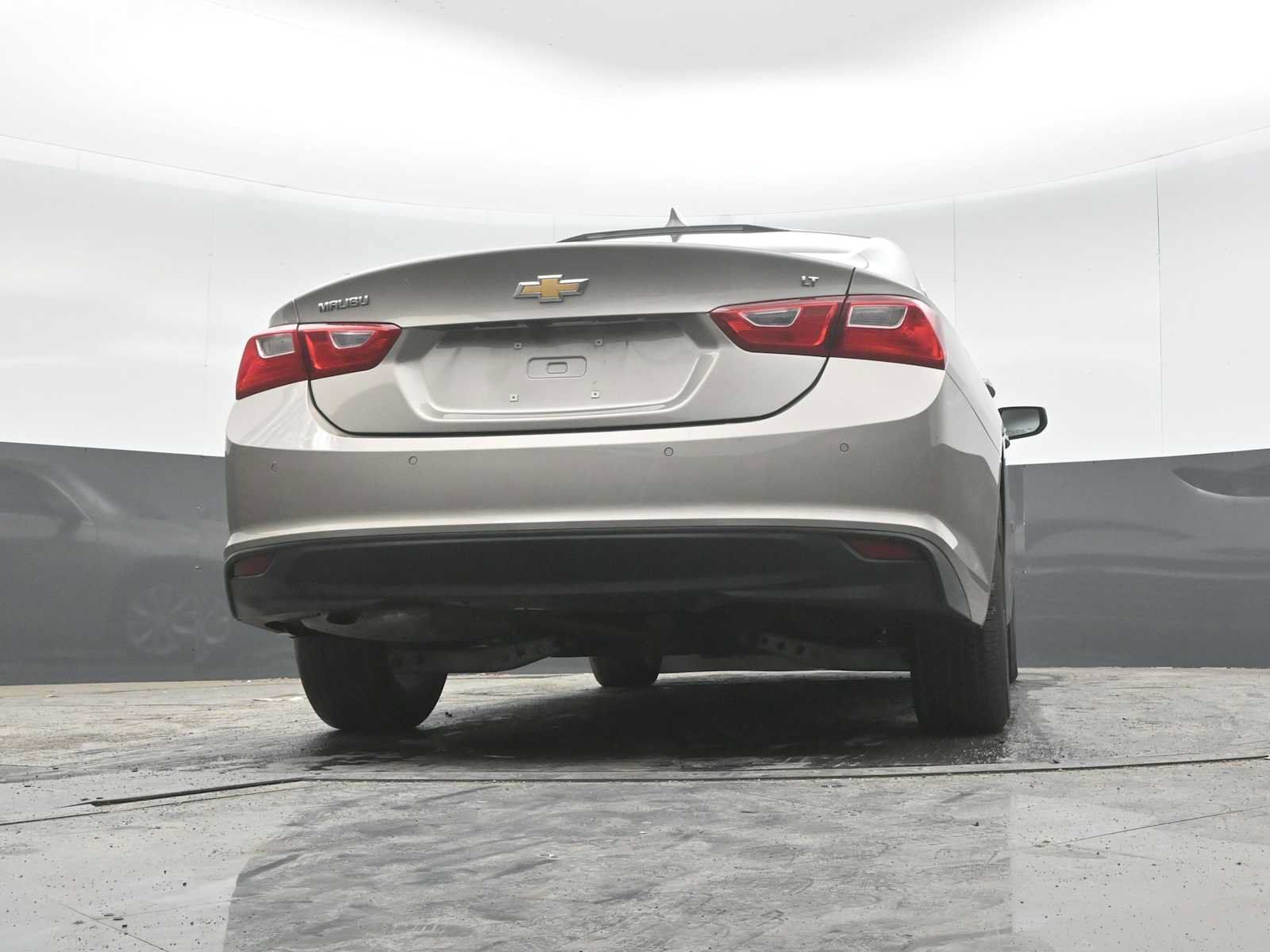 Used 2025 Chevrolet Malibu LT FWD image 31