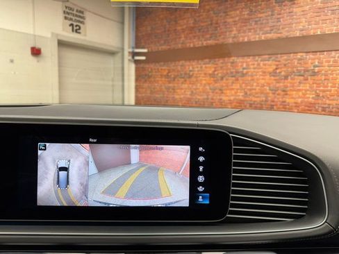 Certified 2023 Mercedes-Benz Maybach GLS 600 Maybach GLS 600 image 25