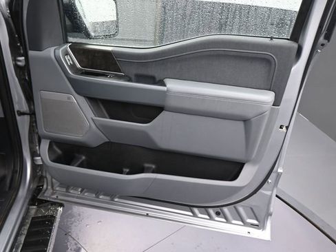 Used 2022 Ford F150 Lariat RWD image 13