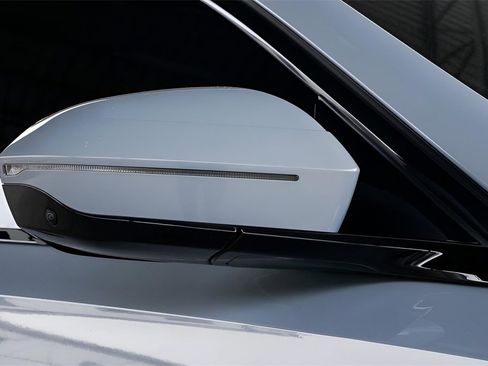 Used 2024 BMW i7 eDrive50 w/ M Sport Package image 14