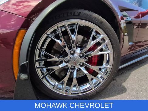 Used 2018 Chevrolet Corvette Z06 RWD image 32