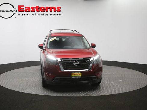 Used 2023 Nissan Pathfinder SV AWD/4WD image 49