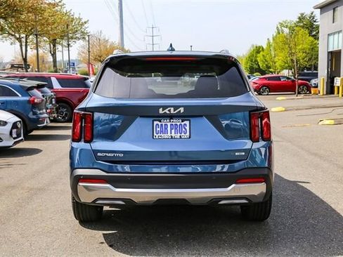 New 2025 Kia Sorento EX w/ EX Panoramic Sunroof Package image 7