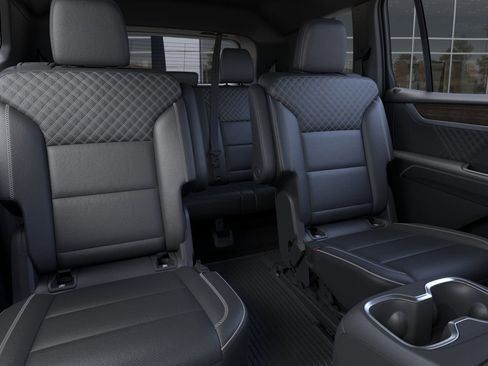 New 2026 GMC Acadia Denali w/ Super Cruise Package AWD/4WD image 41