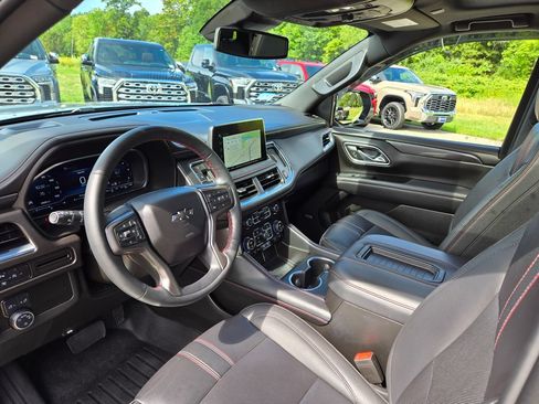Used 2024 Chevrolet Tahoe RST w/ Luxury Package AWD/4WD image 14