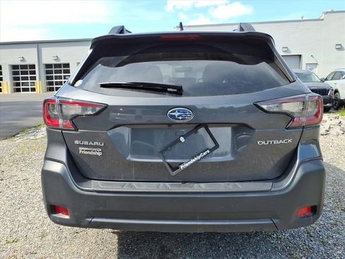 Used 2024 Subaru Outback Premium AWD/4WD image 15