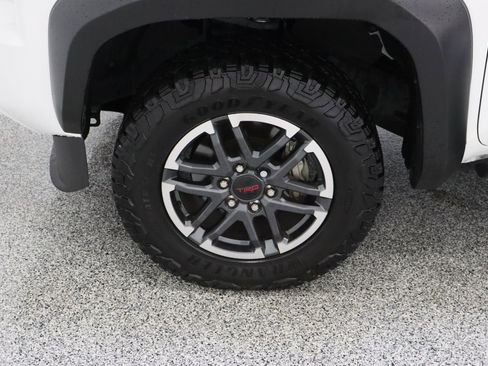Certified 2024 Toyota Tacoma TRD Sport AWD/4WD image 11