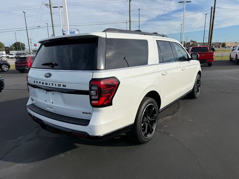 Used 2022 Ford Expedition Max Limited AWD/4WD image 6