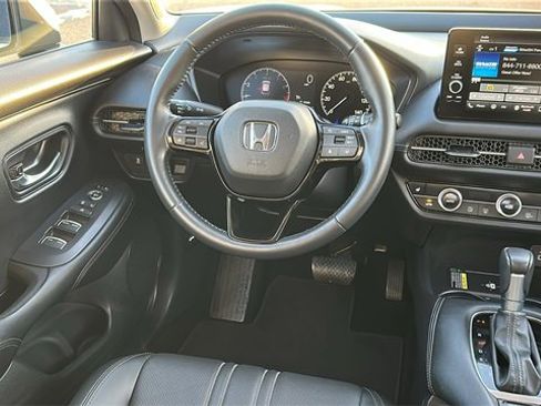 Used 2025 Honda HR-V EX-L image 24