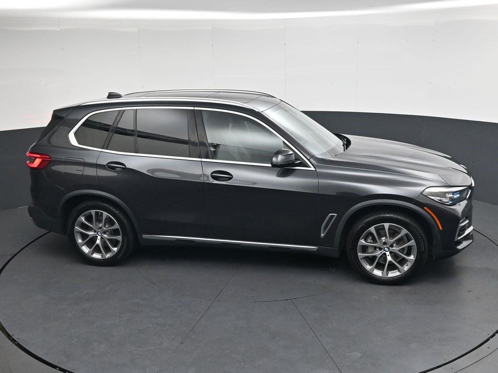 Used 2019 BMW X5 xDrive40i w/ Premium Package 2 AWD/4WD image 26