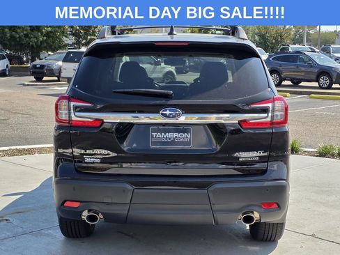 Used 2025 Subaru Ascent Limited AWD/4WD image 3