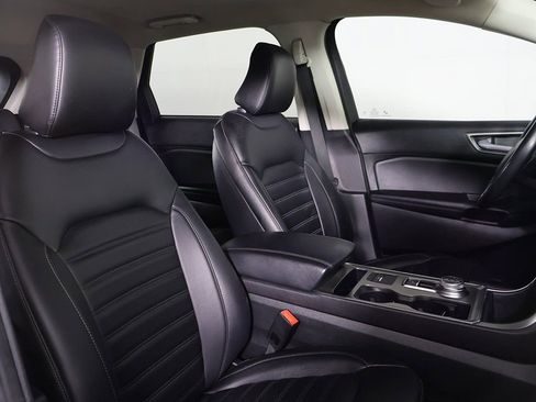 Used 2022 Ford Edge SEL w/ Convenience Package image 25