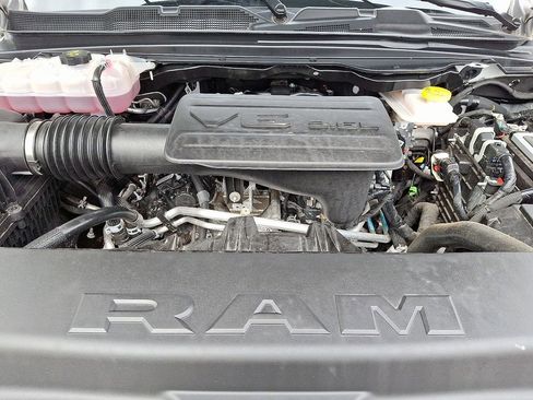 Certified 2025 RAM 1500 Lone Star AWD/4WD image 28