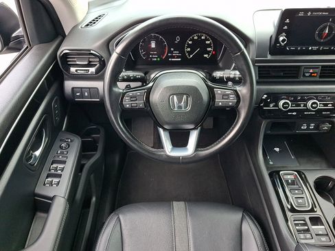 Certified 2023 Honda Pilot EX-L image 13