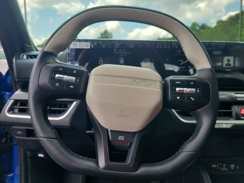 New 2026 Kia K4 EX FWD image 24