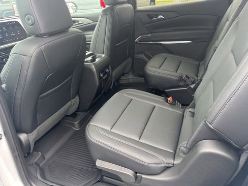 New 2026 Chevrolet Traverse LT w/ Driver Confidence Package image 24