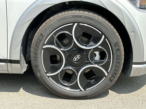 New 2024 Hyundai Ioniq 5 Limited image 14