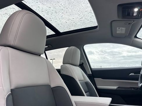 New 2026 Honda Prologue Touring image 16