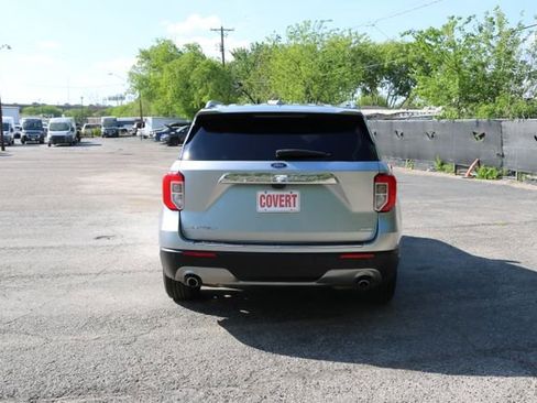 Used 2020 Ford Explorer Limited image 4