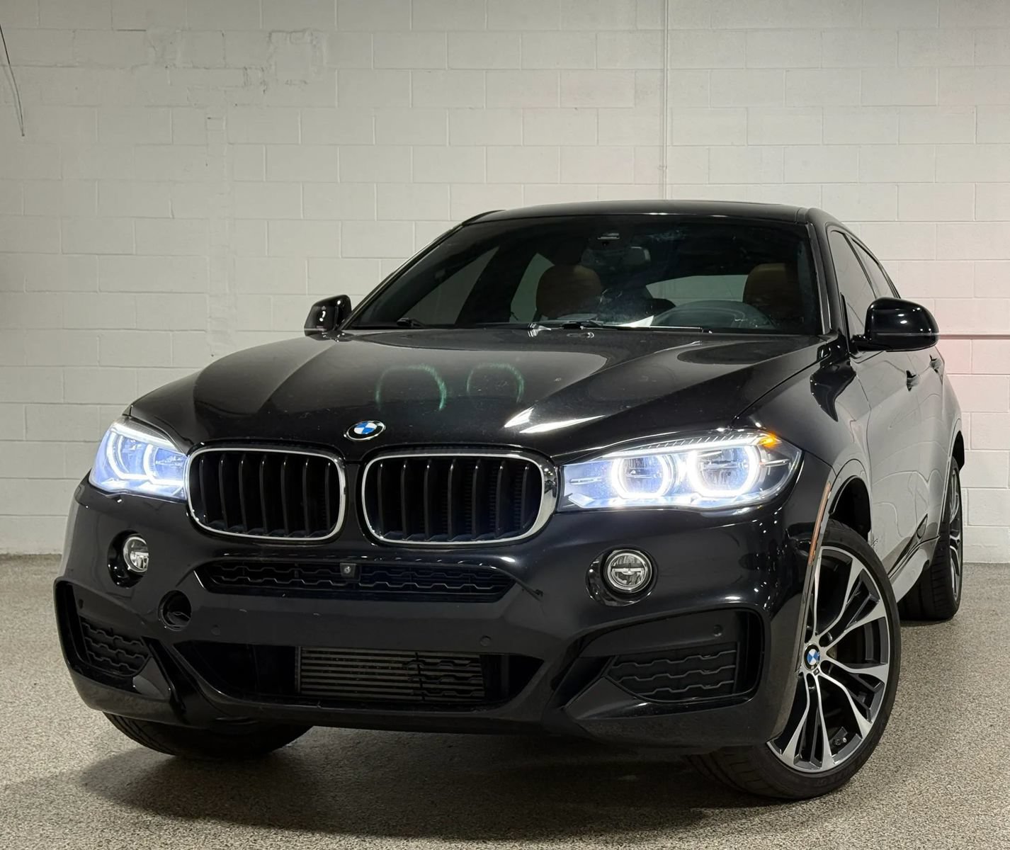 Used 2018 BMW X6 xDrive35i AWD/4WD image 2