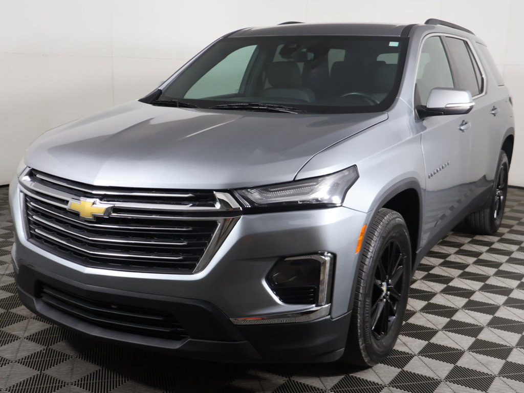 Used 2023 Chevrolet Traverse LT AWD/4WD image 9