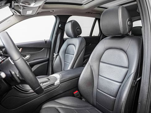 Certified 2022 Mercedes-Benz GLC 300 image 12