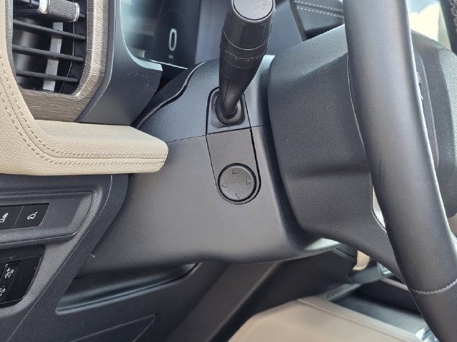 Used 2023 Ford Expedition Max Limited RWD image 25