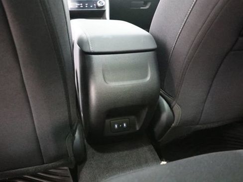 Certified 2024 Hyundai Sonata SEL w/ Convenience Package FWD image 31