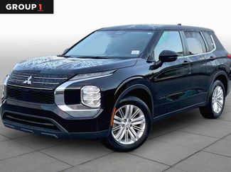 Used 2023 Mitsubishi Outlander ES FWD video 1