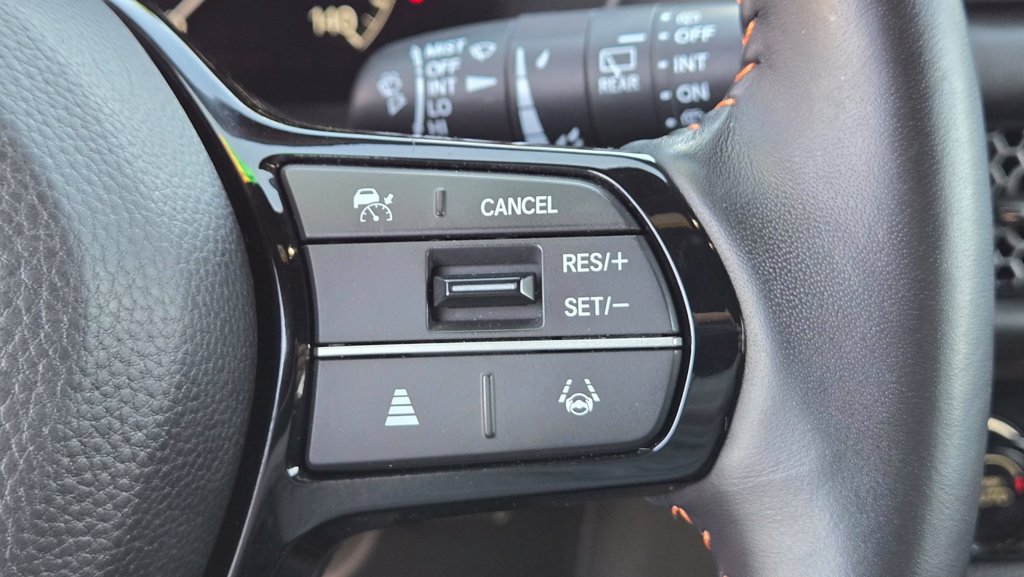 Used 2025 Honda HR-V Sport image 19