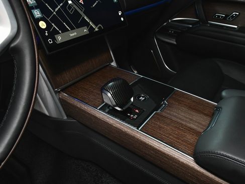 Used 2024 Land Rover Range Rover Autobiography image 48