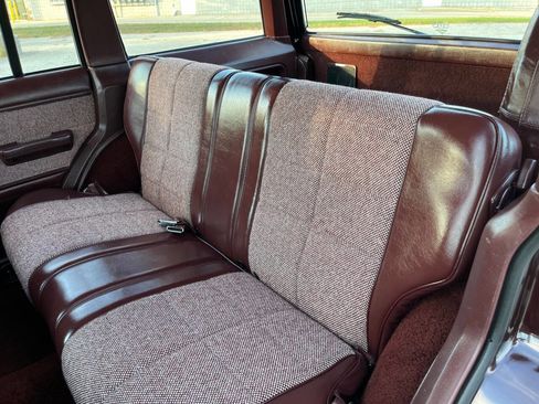 Used 1989 Jeep Cherokee Laredo image 23