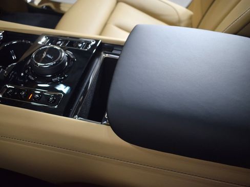 New 2026 Rolls-Royce Ghost AWD/4WD image 36