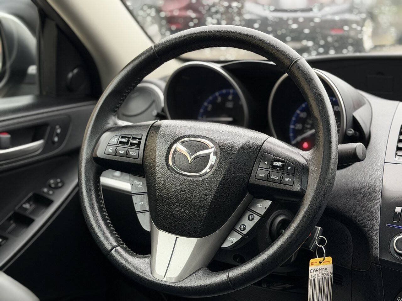 Used 2012 MAZDA MAZDA3 i Grand Touring w/ Tech Pkg FWD image 16
