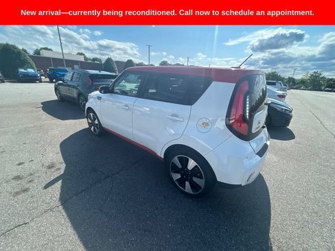 Used 2017 Kia Soul + w/ Designer's Package FWD image 13